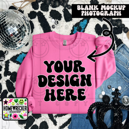 G18000 GILDAN | FOLDED EVERYDAY LEOPARD MOCK UPS | SINGLES