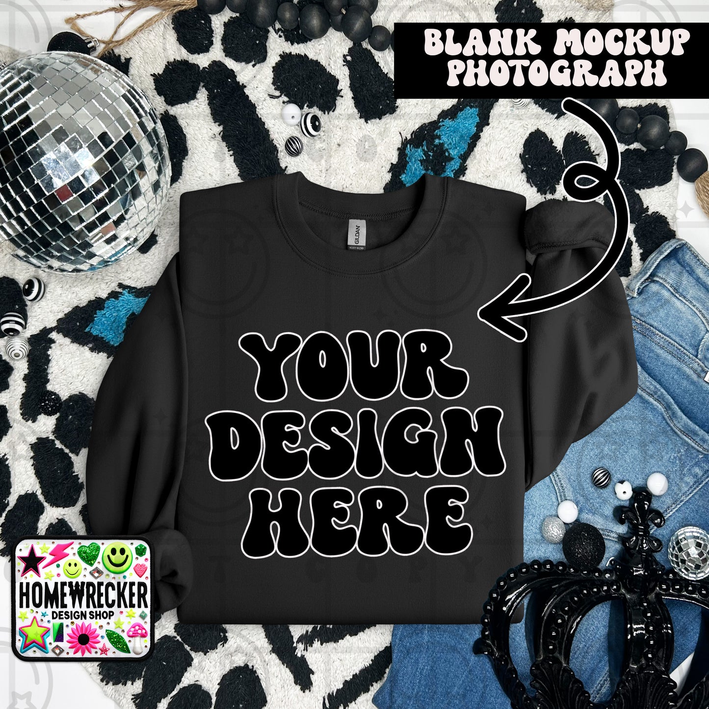 G18000 GILDAN | FOLDED EVERYDAY LEOPARD MOCK UPS | SINGLES