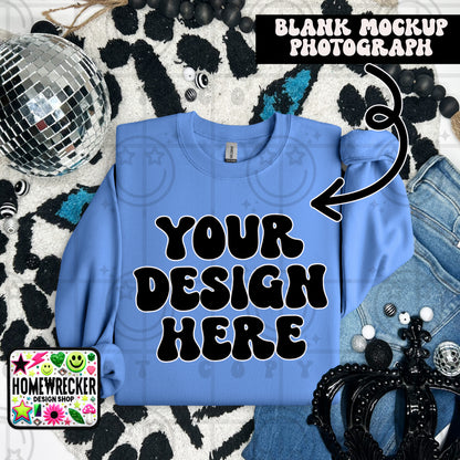 G18000 GILDAN | FOLDED EVERYDAY LEOPARD MOCK UPS | SINGLES