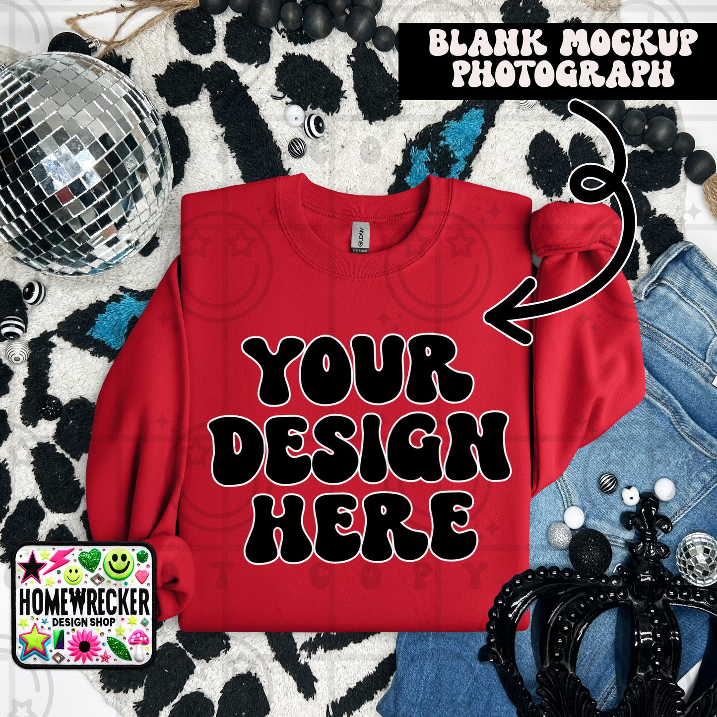 G18000 GILDAN | FOLDED EVERYDAY LEOPARD MOCK UPS | SINGLES