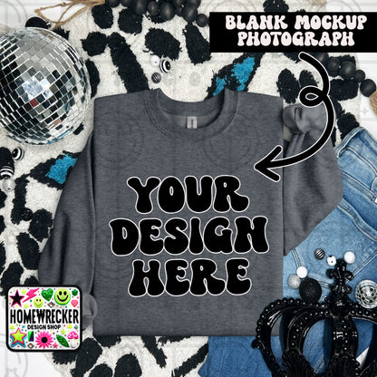 G18000 GILDAN | FOLDED EVERYDAY LEOPARD MOCK UPS | SINGLES