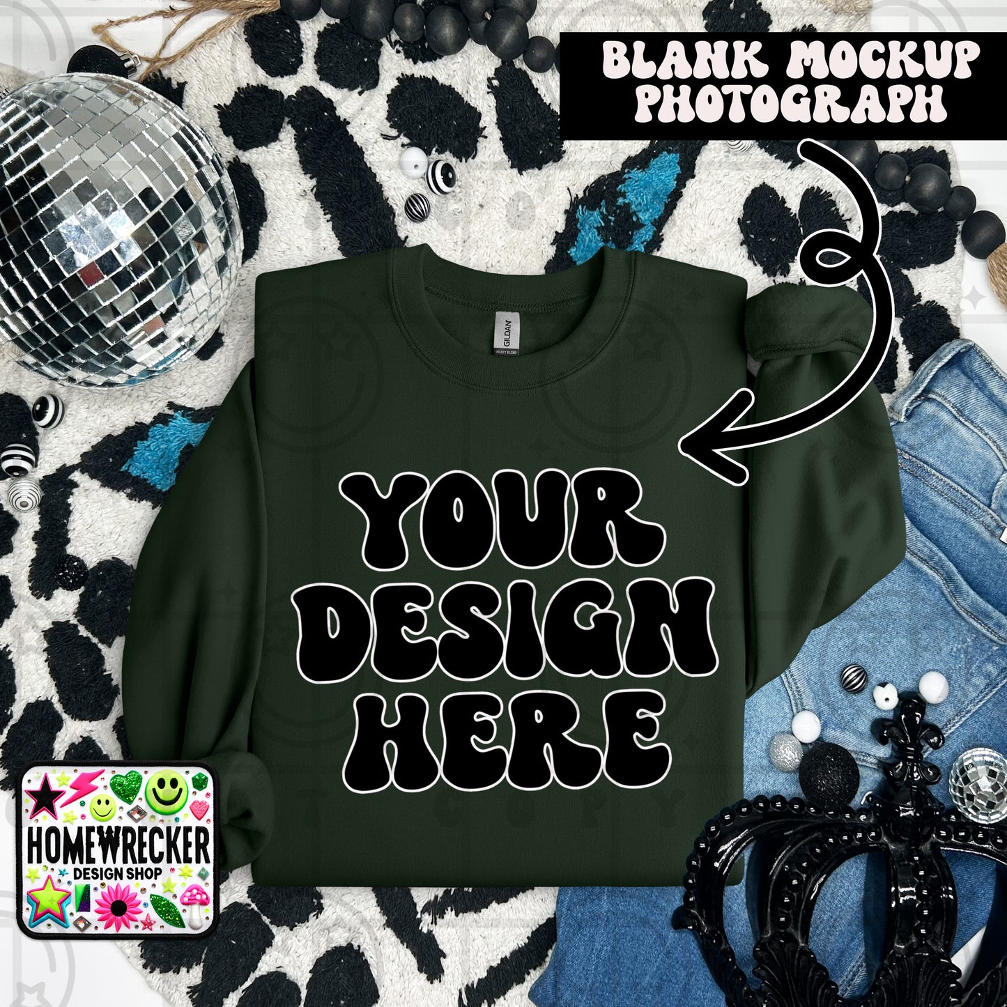 G18000 GILDAN | FOLDED EVERYDAY LEOPARD MOCK UPS | SINGLES