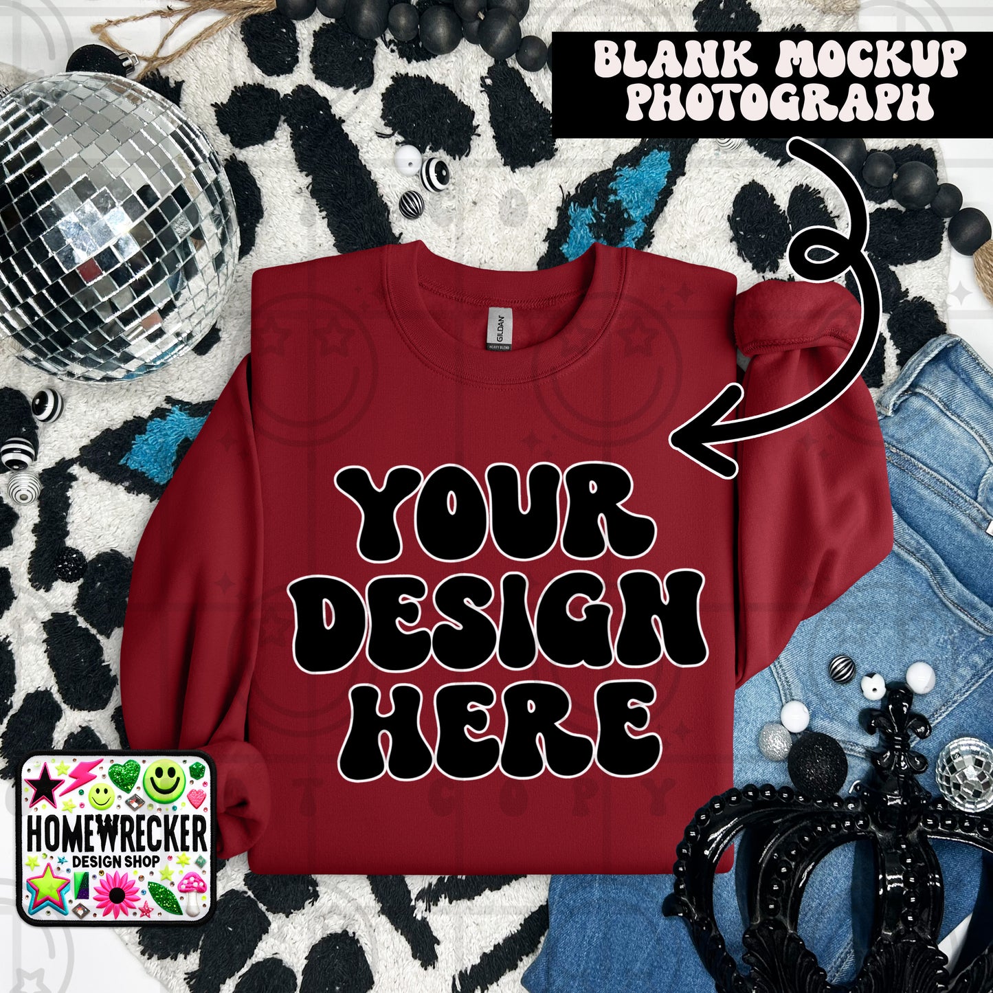 G18000 GILDAN | FOLDED EVERYDAY LEOPARD MOCK UPS | SINGLES