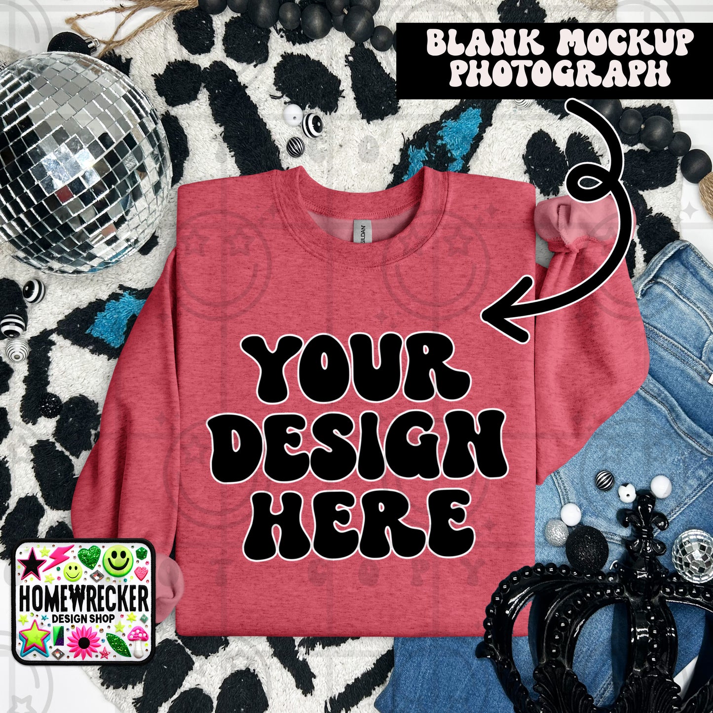 G18000 GILDAN | FOLDED EVERYDAY LEOPARD MOCK UPS | SINGLES