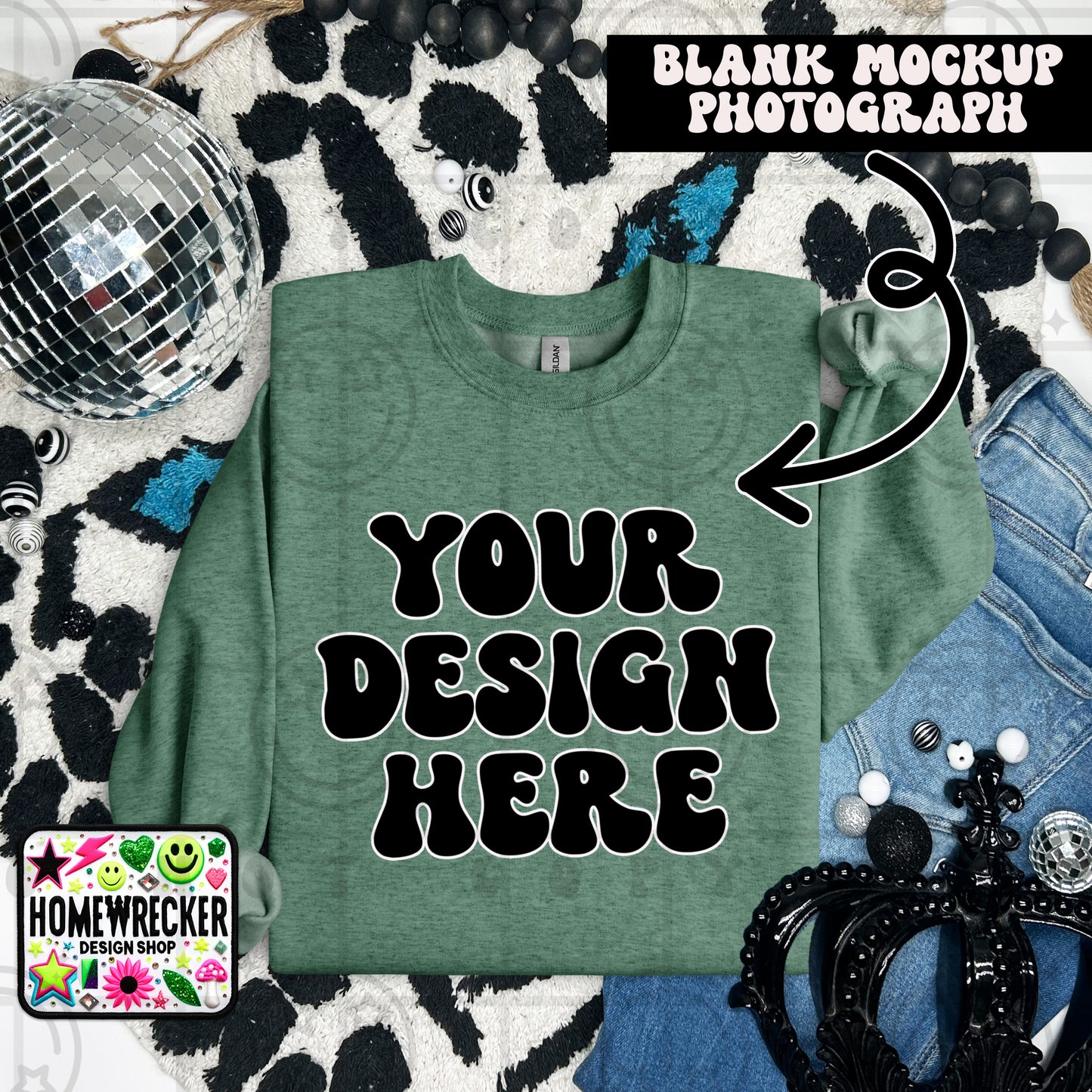 G18000 GILDAN | FOLDED EVERYDAY LEOPARD MOCK UPS | SINGLES