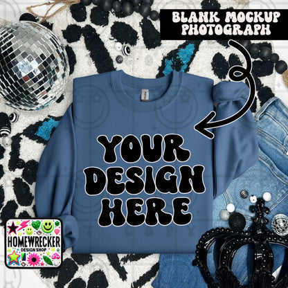 G18000 GILDAN | FOLDED EVERYDAY LEOPARD MOCK UPS | SINGLES