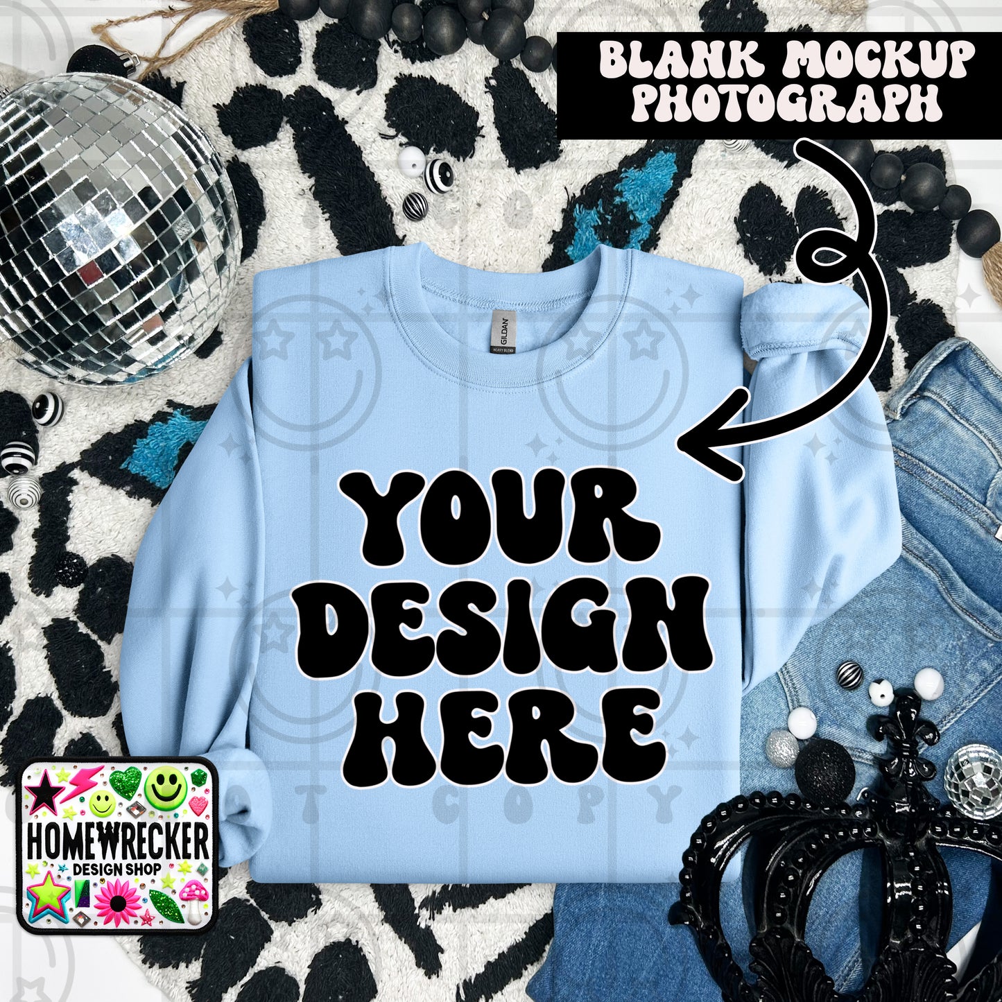 G18000 GILDAN | FOLDED EVERYDAY LEOPARD MOCK UPS | SINGLES