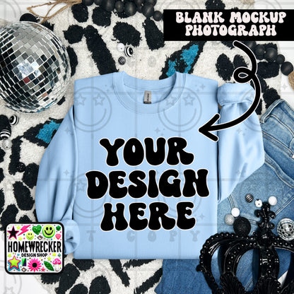 G18000 GILDAN | FOLDED EVERYDAY LEOPARD MOCK UPS | SINGLES