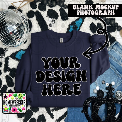 G18000 GILDAN | FOLDED EVERYDAY LEOPARD MOCK UPS | SINGLES