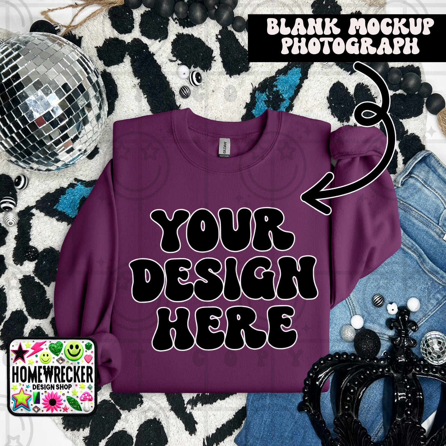 G18000 GILDAN | FOLDED EVERYDAY LEOPARD MOCK UPS | SINGLES