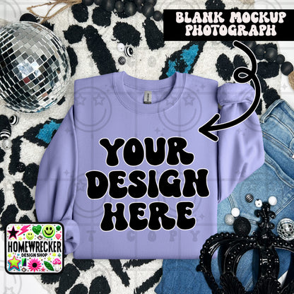 G18000 GILDAN | FOLDED EVERYDAY LEOPARD MOCK UPS | SINGLES