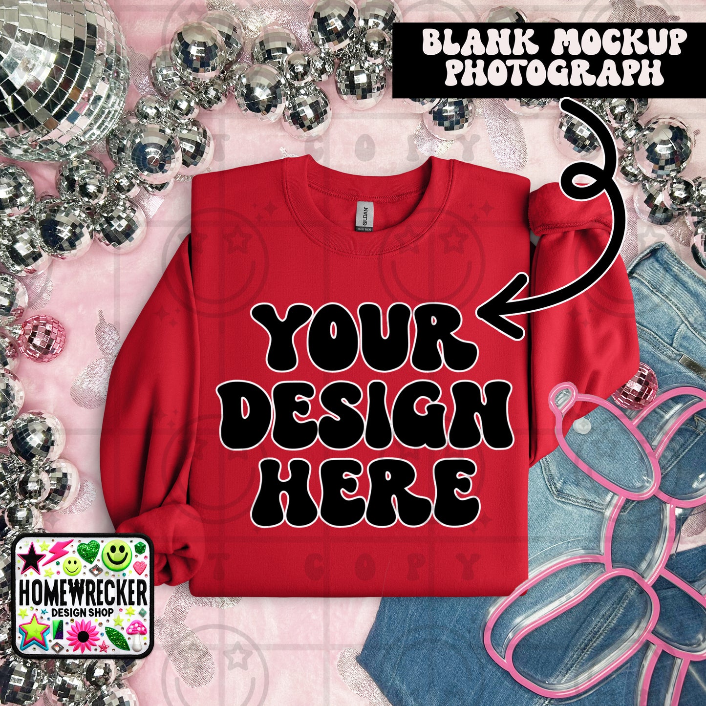 G18000 GILDAN | FOLDED EVERYDAY BALLOON DOGGIE MOCK UPS | SINGLES