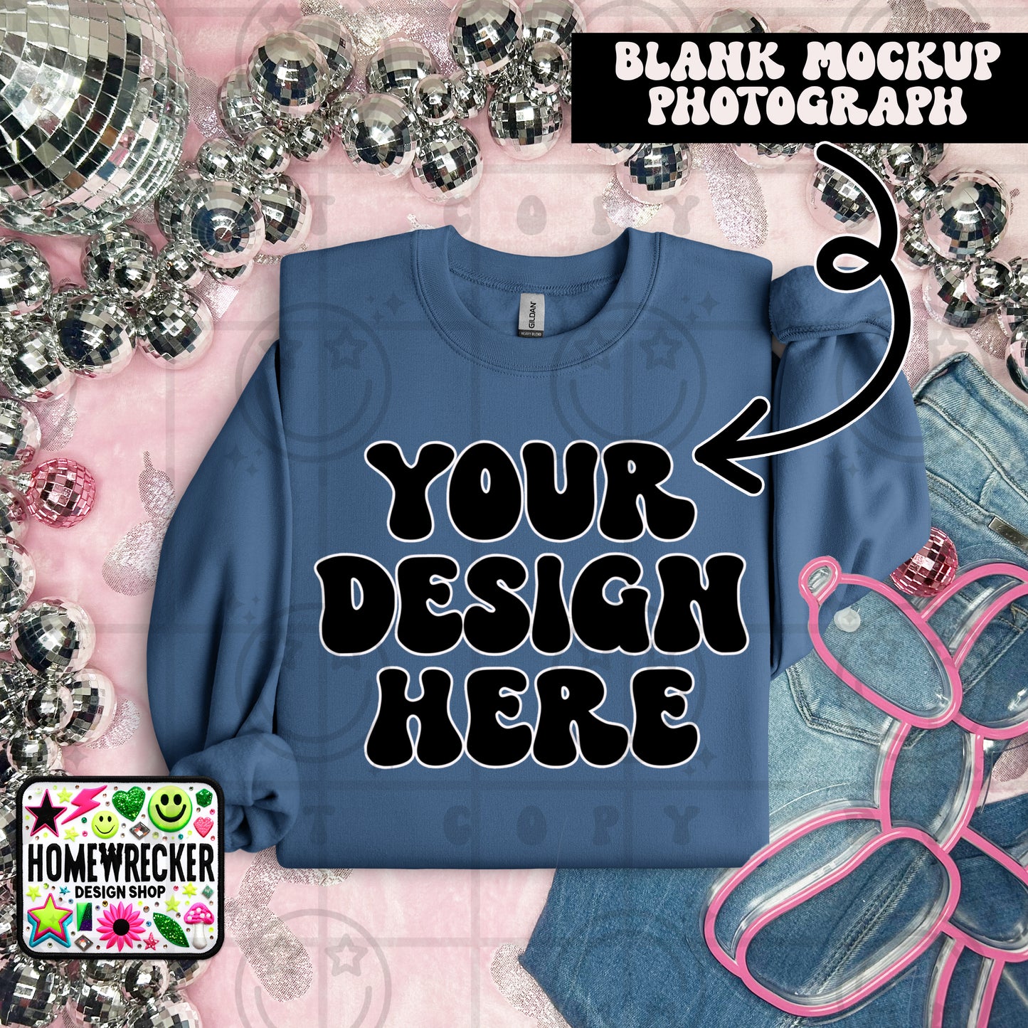 G18000 GILDAN | FOLDED EVERYDAY BALLOON DOGGIE MOCK UPS | SINGLES