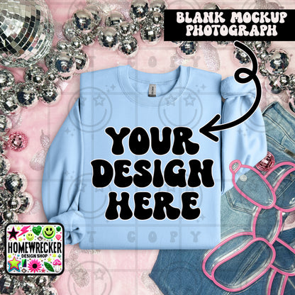 G18000 GILDAN | FOLDED EVERYDAY BALLOON DOGGIE MOCK UPS | SINGLES