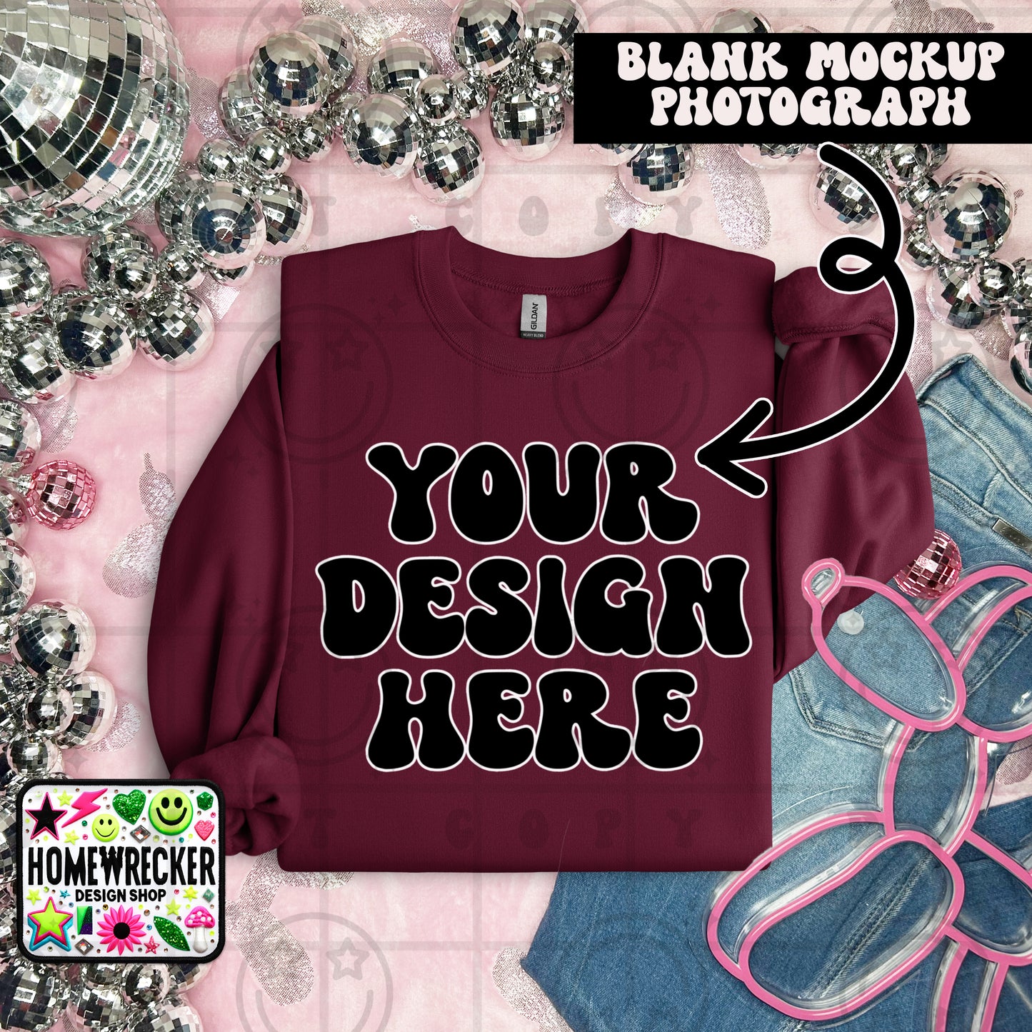 G18000 GILDAN | FOLDED EVERYDAY BALLOON DOGGIE MOCK UPS | SINGLES