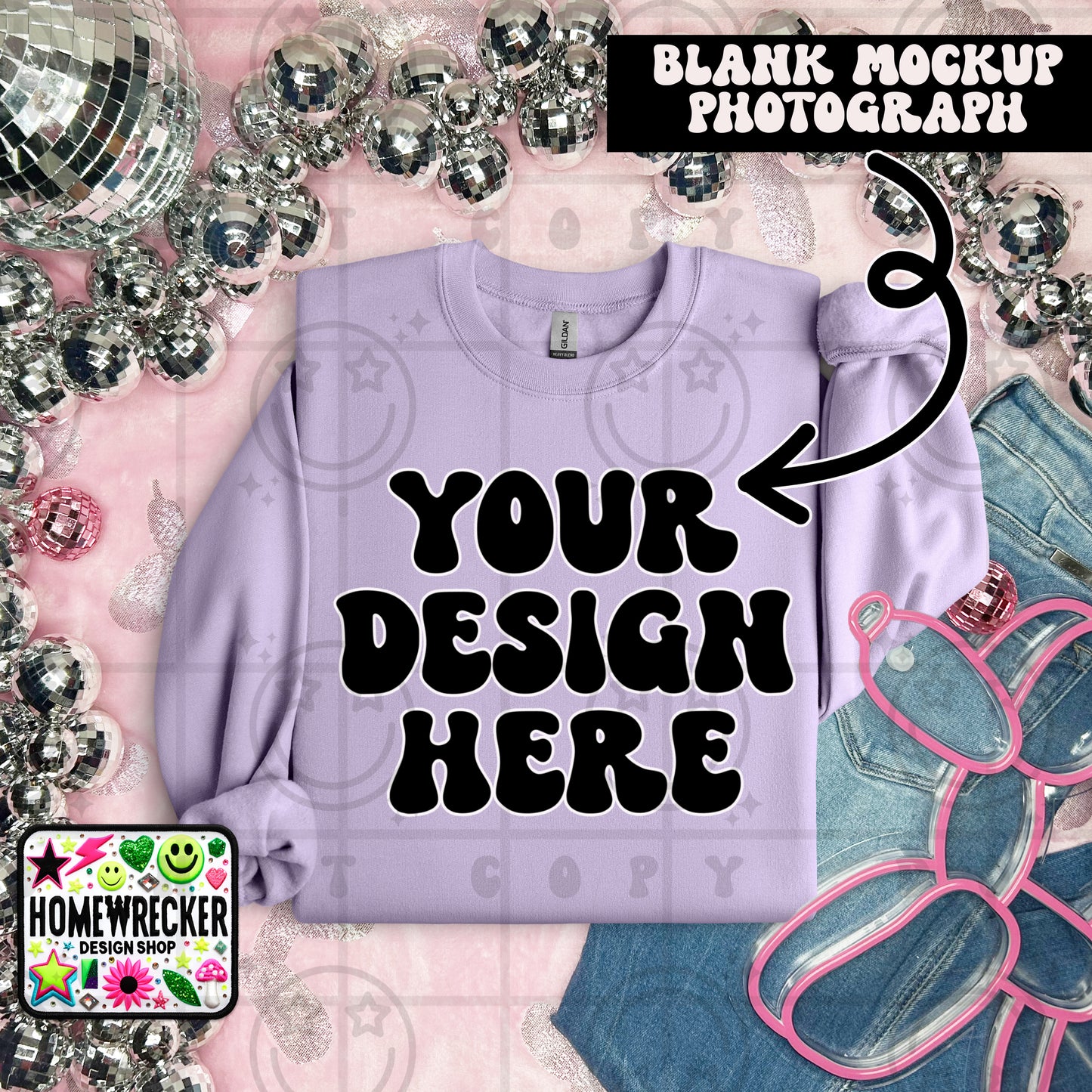 G18000 GILDAN | FOLDED EVERYDAY BALLOON DOGGIE MOCK UPS | SINGLES