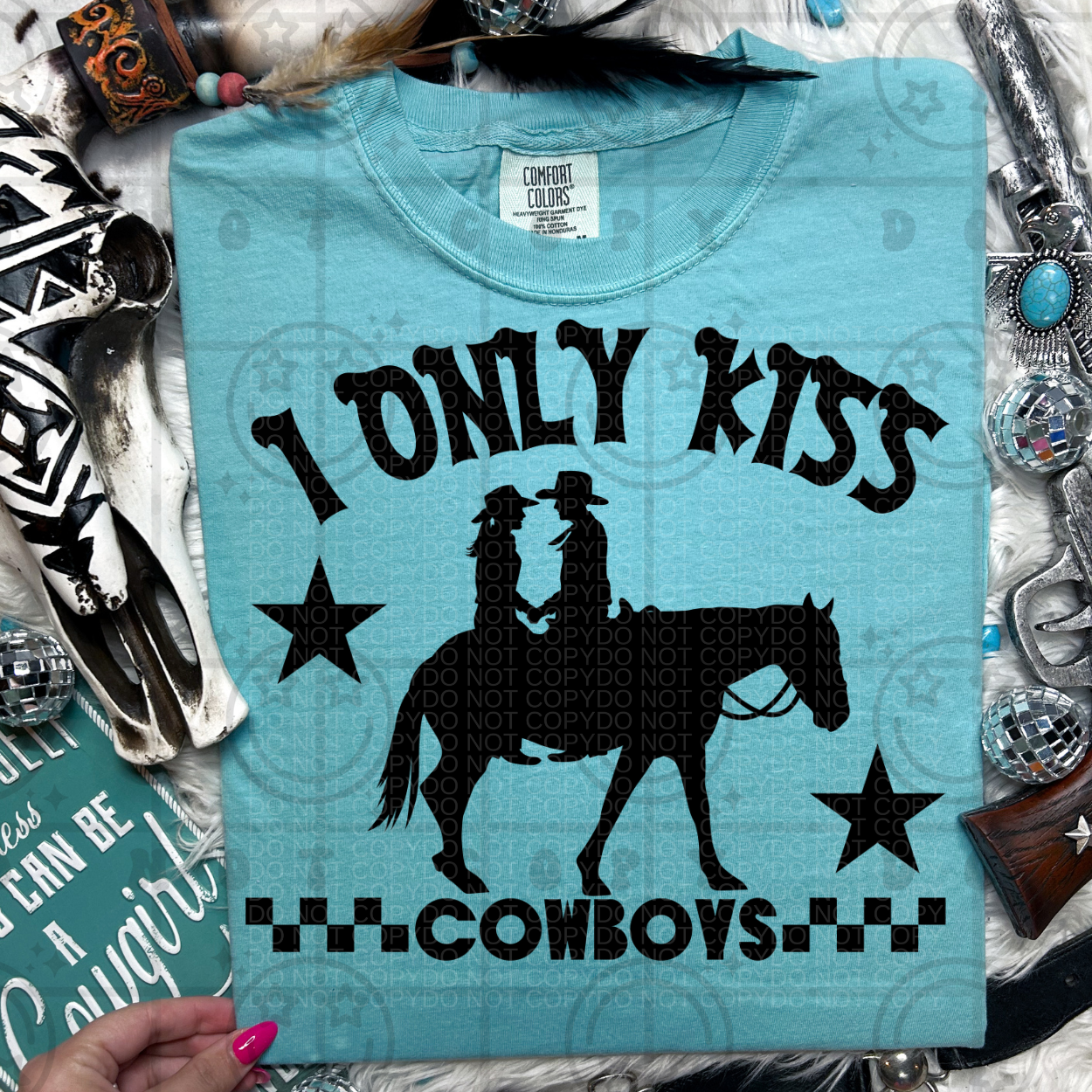 I Only Kiss Cowboys PNG