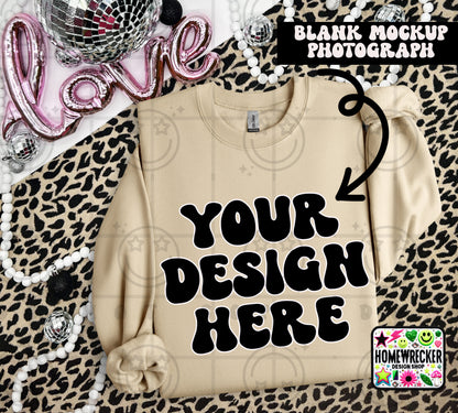 G18000 GILDAN | VALENTINE'S DAY LEOPARD PRINT MOCK UPS | SINGLES