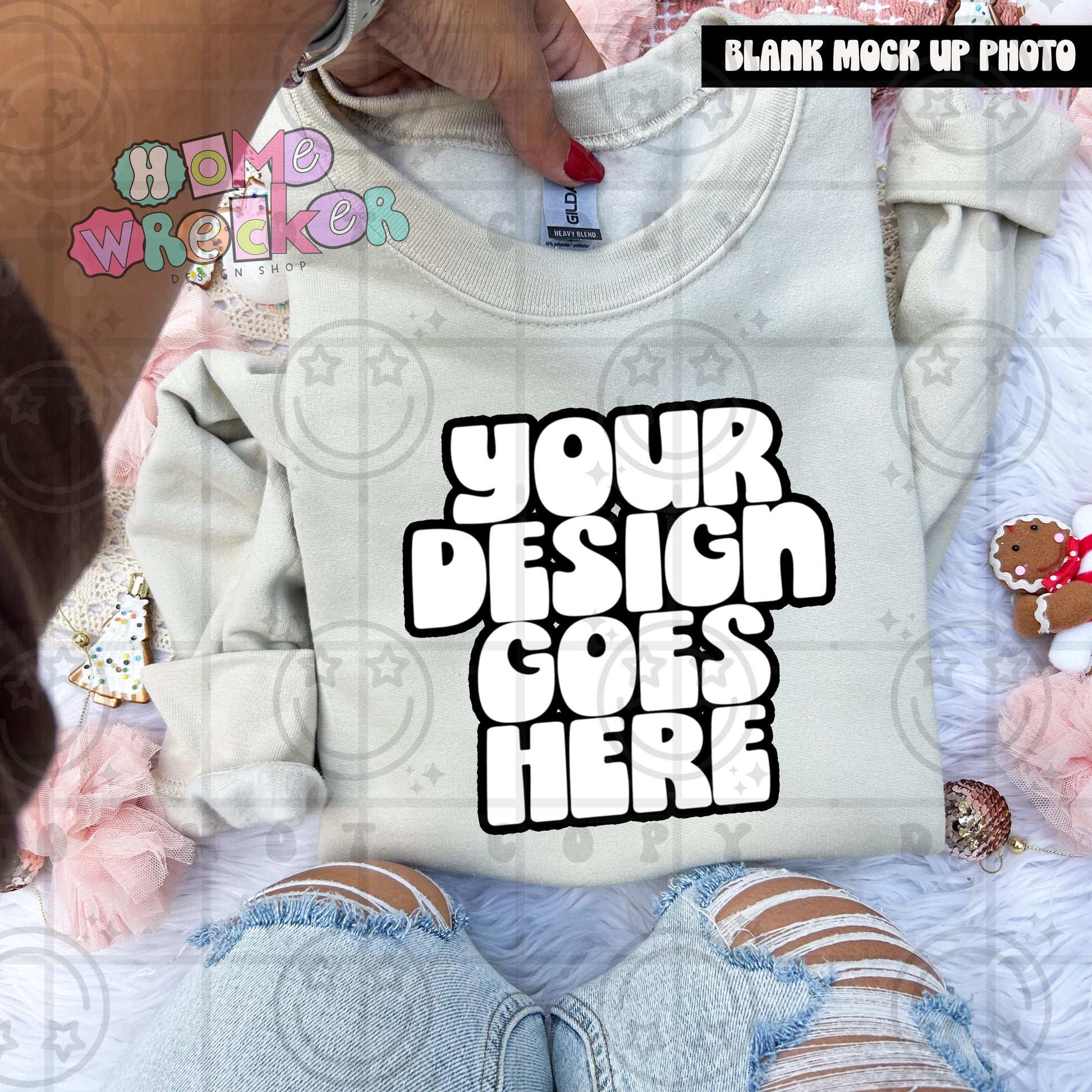 Gildan Sweathirt Crewneck Mockup, G18000, flat lay, Christmas, Gingerbread Cookie, Pink Download | Sand